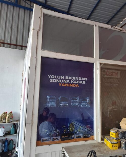 Cam Giydirme